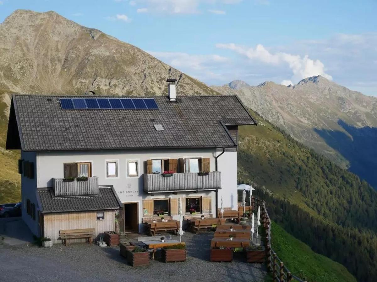 Enzianhuette Jaufenpass Villa Сан Леонардо ин Пасирия Екстериор снимка
